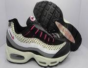 Sell Sports Shoes, Clothing www.nikeshoesshow.com