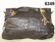 wholesle and retail shoes clothes jeans coat shirt shoes