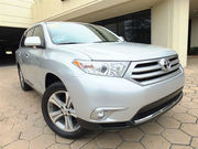 Toyota Highlander 2011 for sale..still in good condition