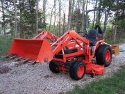2004 Kubota B7610 Loader,  Mower & Box Blade