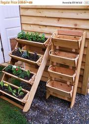Large gardening planters raised bed gardening system