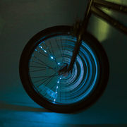 Surprise your friends with stylish Spoke Brightz lights 