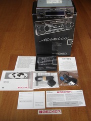 Becker Mexico 7948 Retro Active With iphone 8 Connection