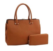 Shop exclusive range of wholesale accessories 