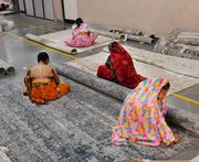 Luxury High-End Carpets for Homes | Elegant Flooring | Saraswati Globa