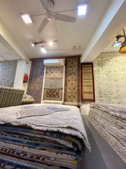 Nearby Rug Store | Luxury Rugs for Every Space | Saraswati Global